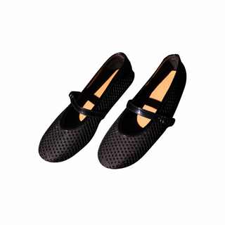 LURE BLACK