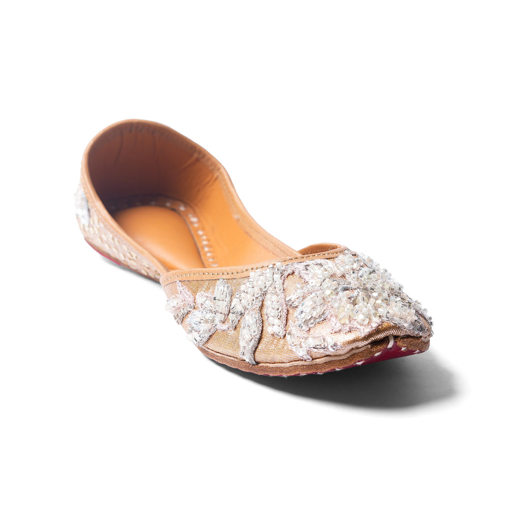 Sunehri Jutti – Cinderella by Heena Yusuf
